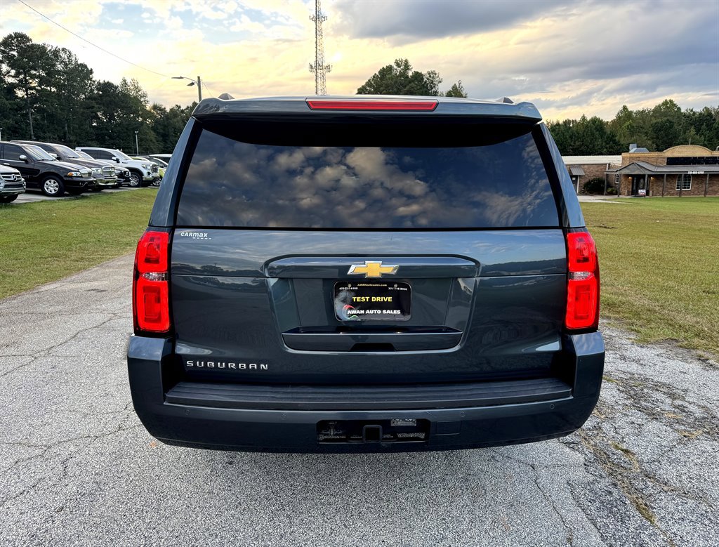 2019 Chevrolet Suburban LT