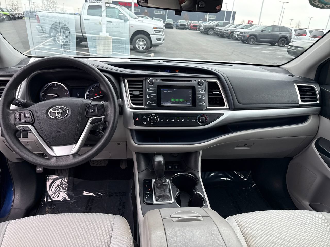 2015 Toyota Highlander LE