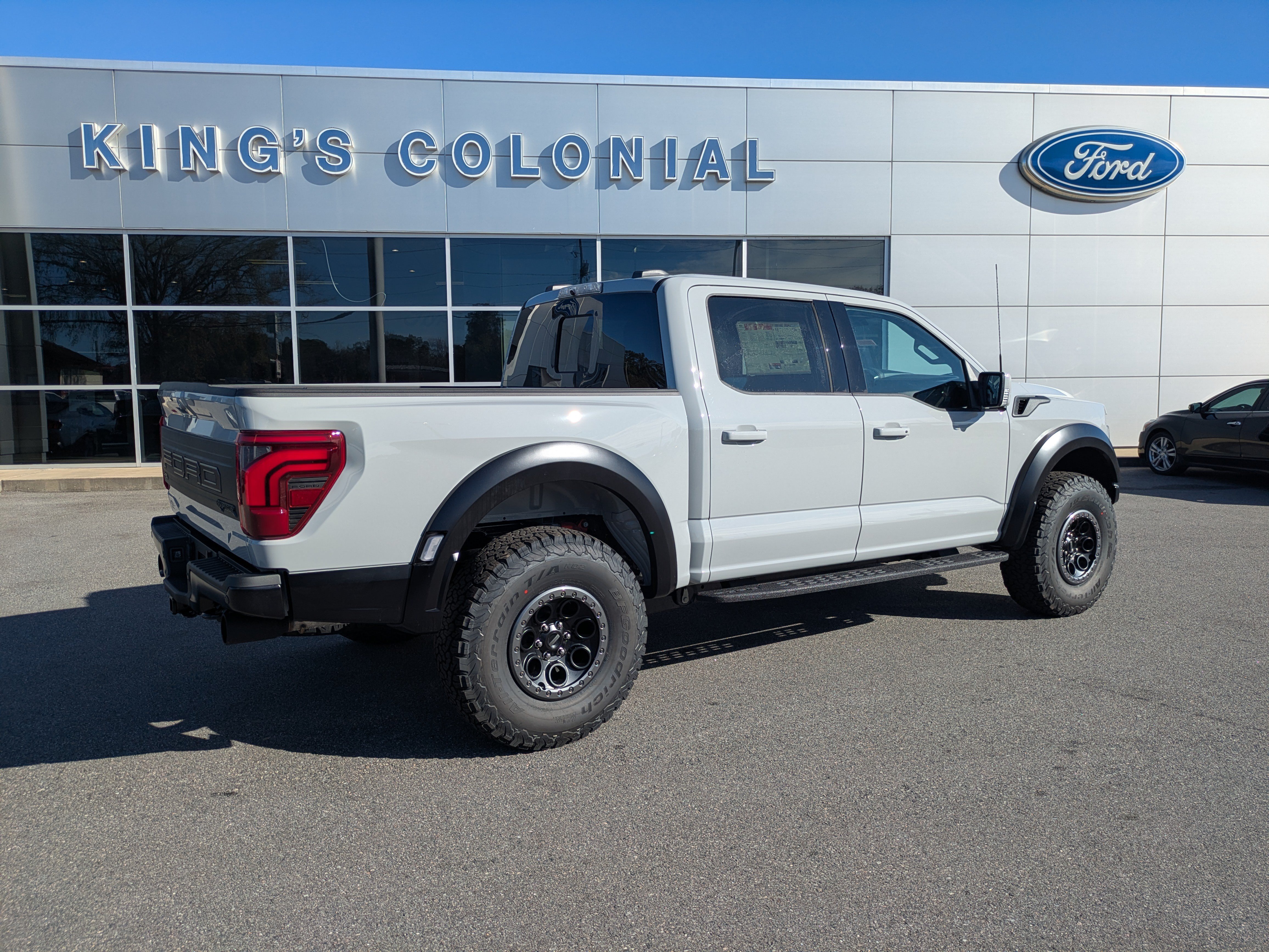 Photo 3