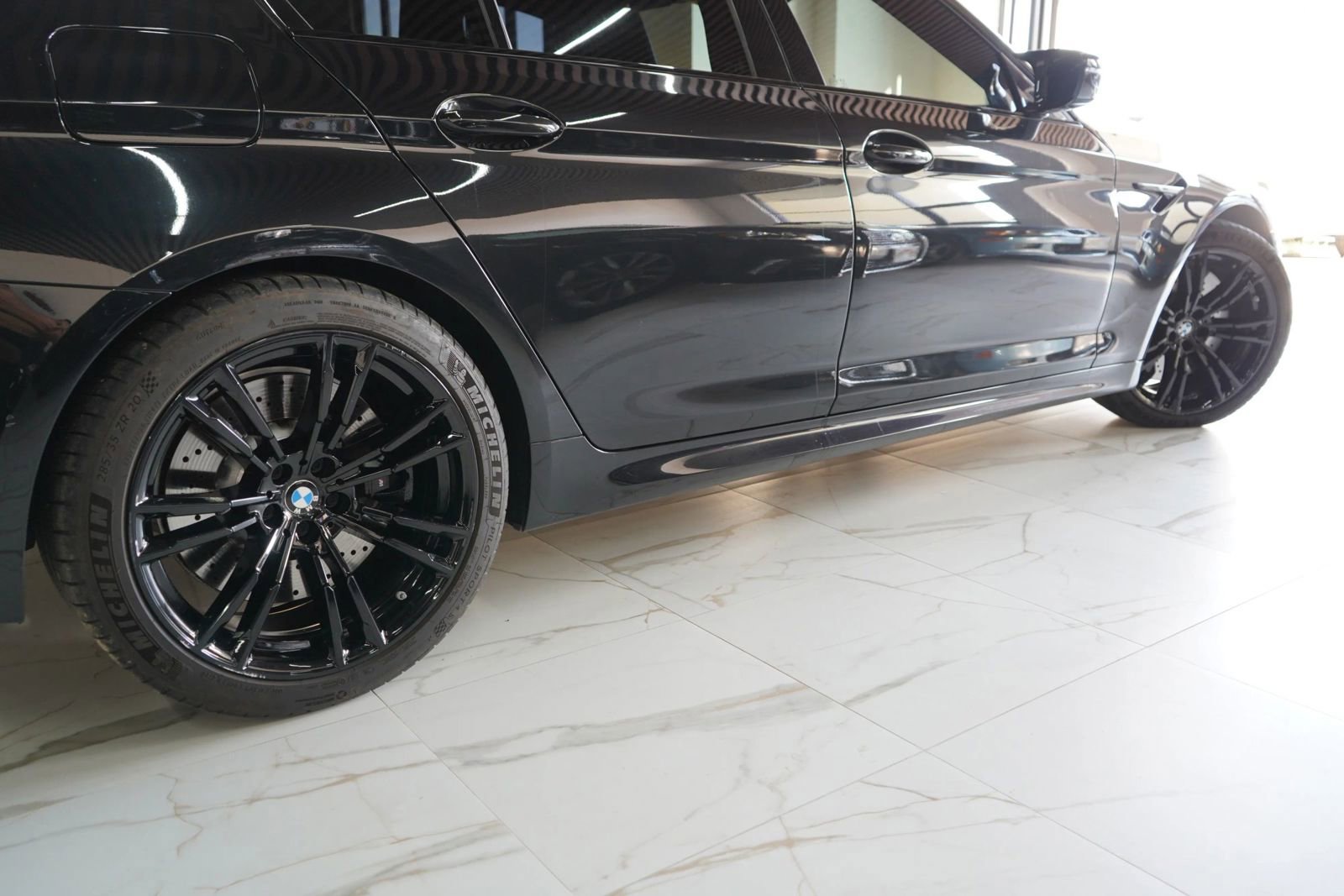 Photo 5