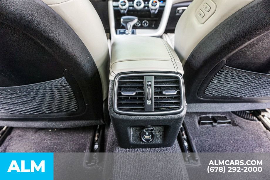 2023 Genesis G70 3.3T