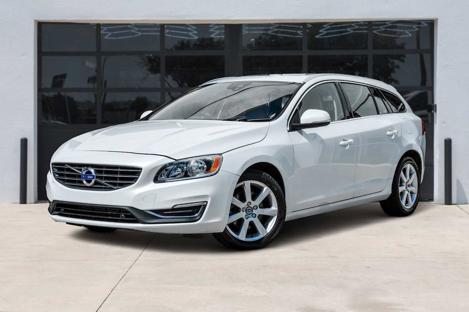 2017 Volvo V60 T5 Premier