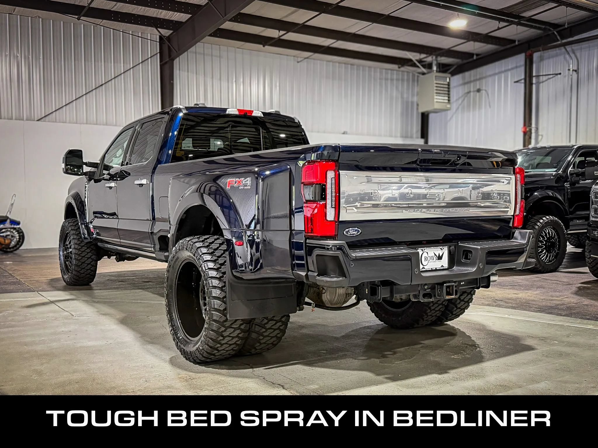 2025 Ford F-450 Super Duty Platinum - Photo 8