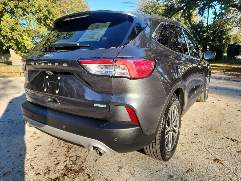 2020 Ford Escape SEL