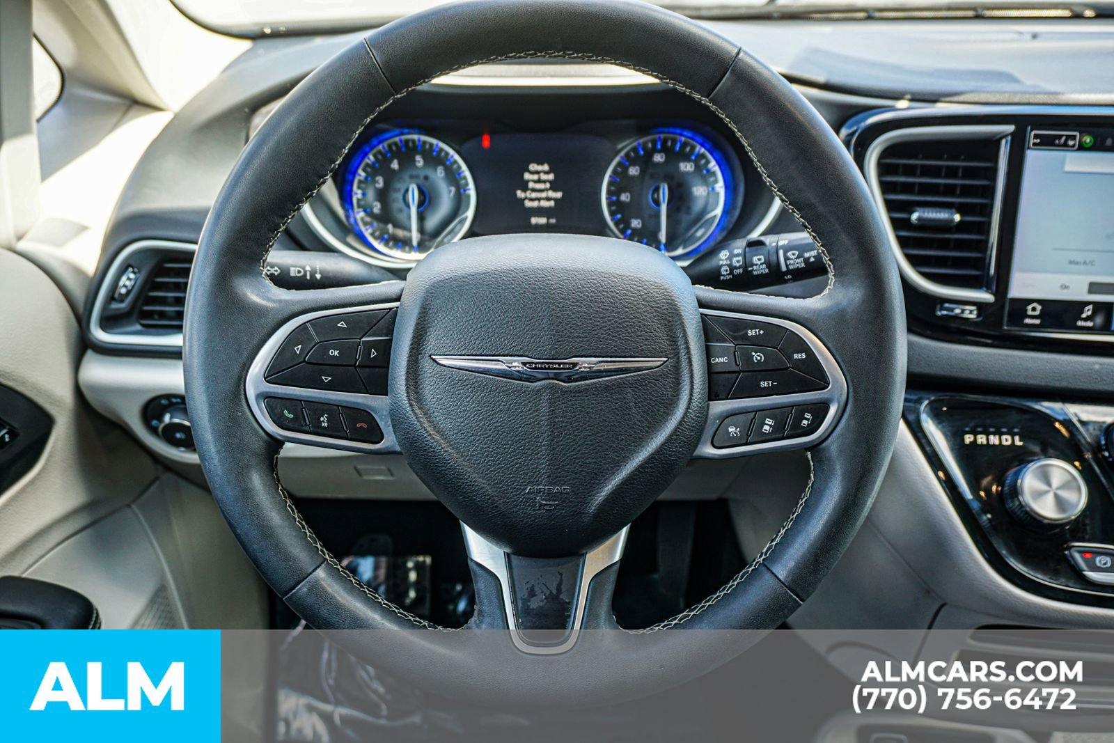 2024 Chrysler Pacifica Touring-L