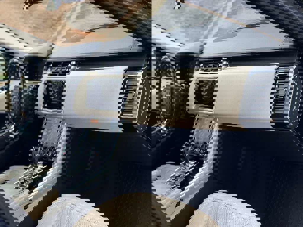 2019 Land Rover Range Rover Sport HSE