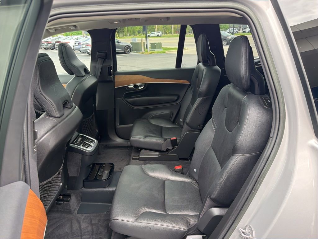 2023 Volvo Xc90 B6 Plus