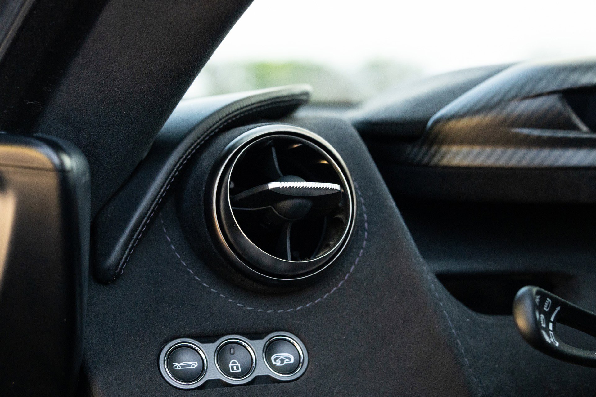 Used 2020 McLaren 720S photo 48