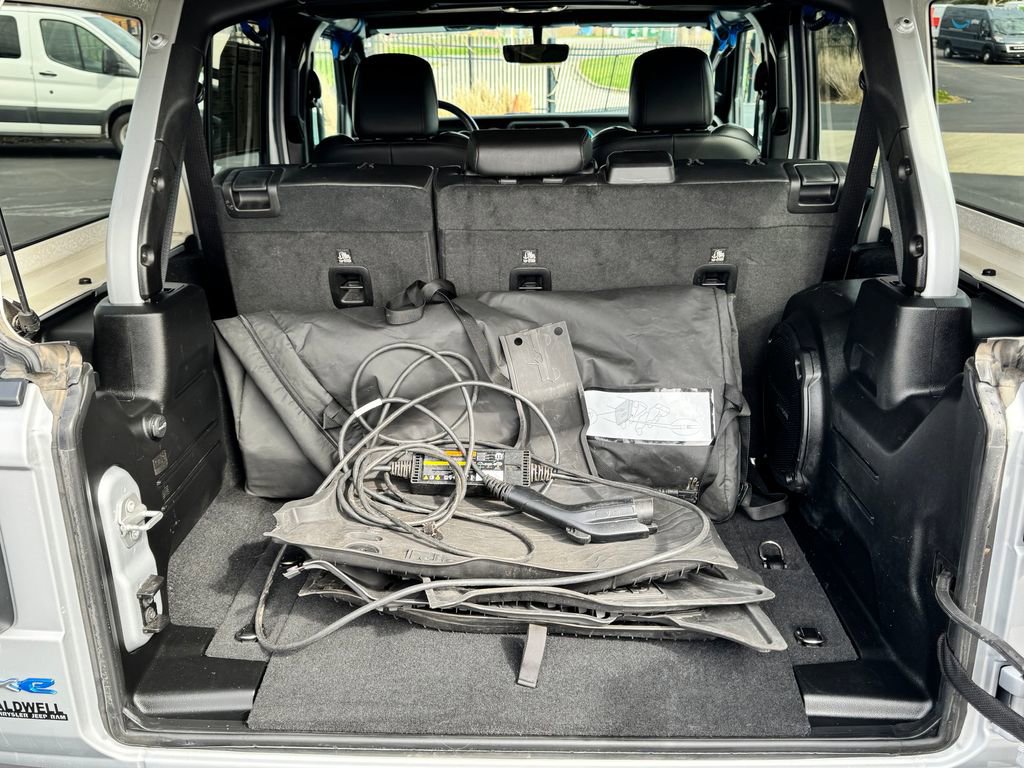 2023 Jeep Wrangler Unlimited Sahara