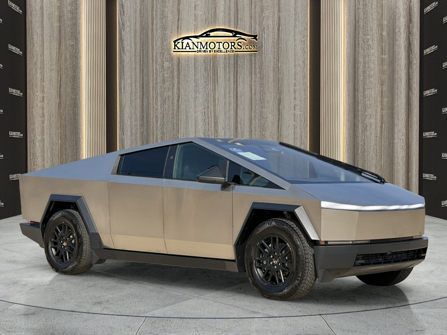 2025 Tesla Cybertruck AWD Crew Cab