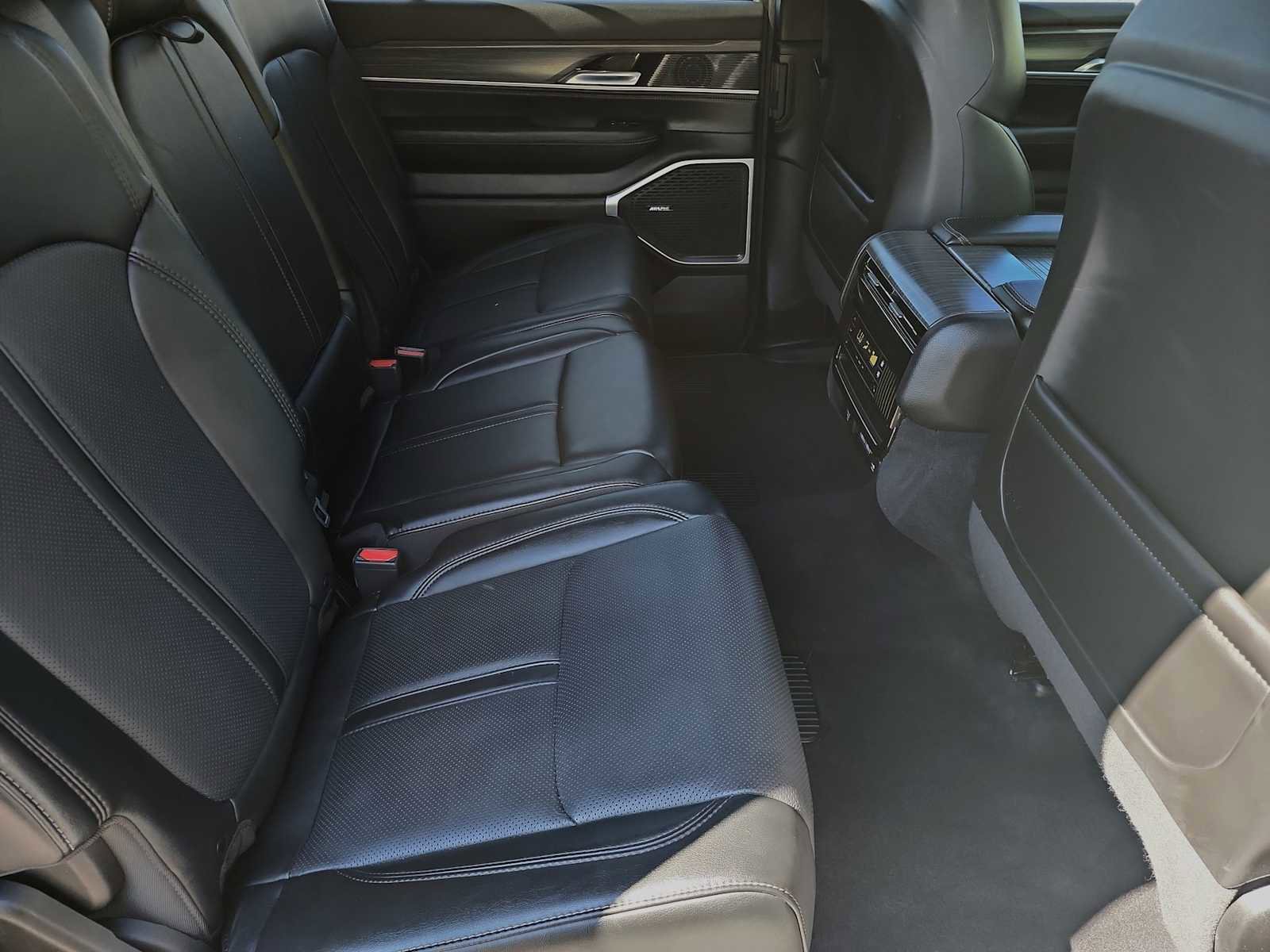 2024 Jeep Wagoneer Series III