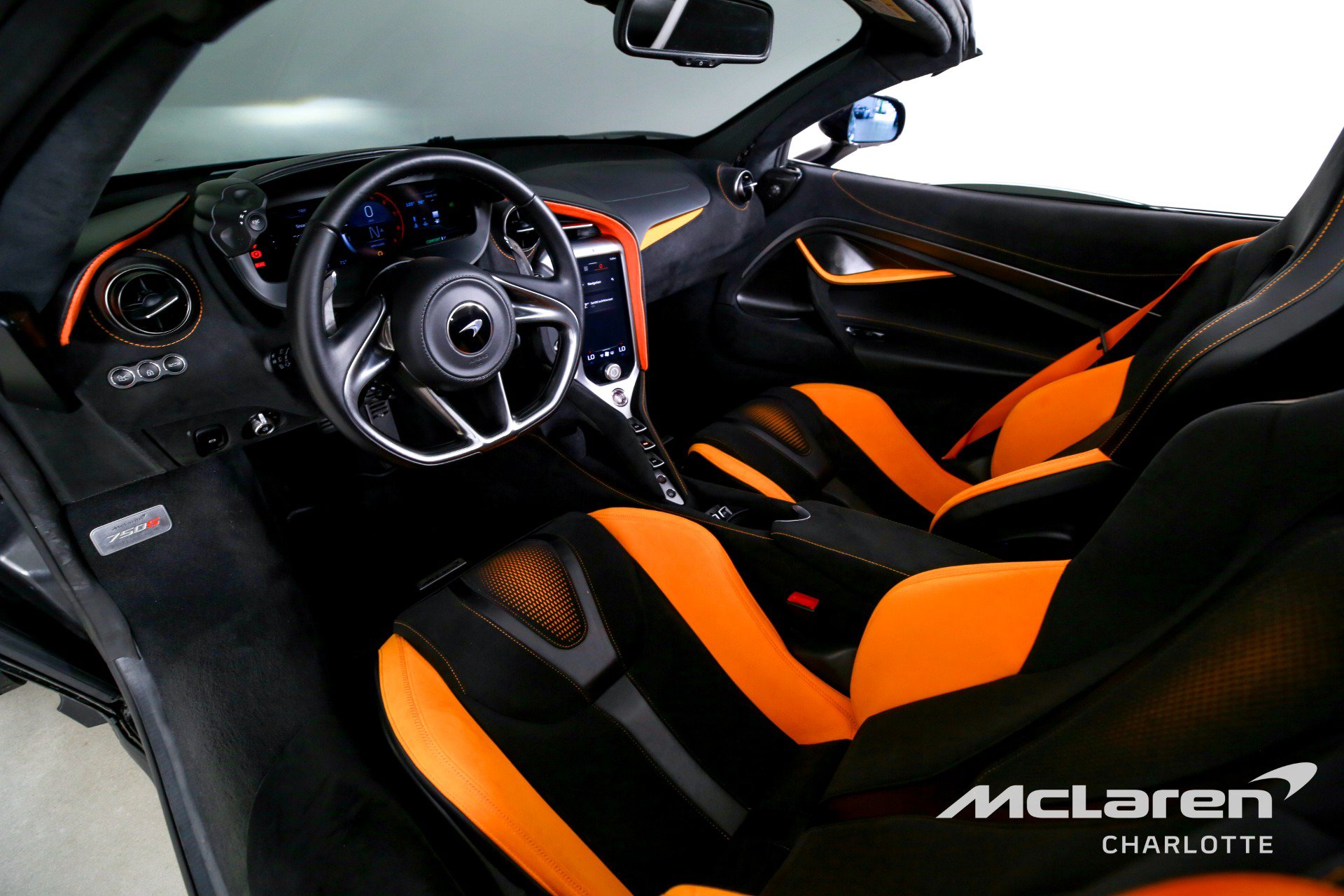 Used 2024 McLaren 750S Spider photo 14