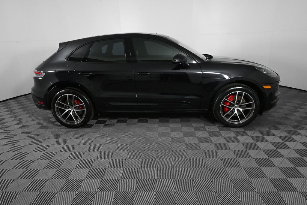 2024 Porsche Macan S