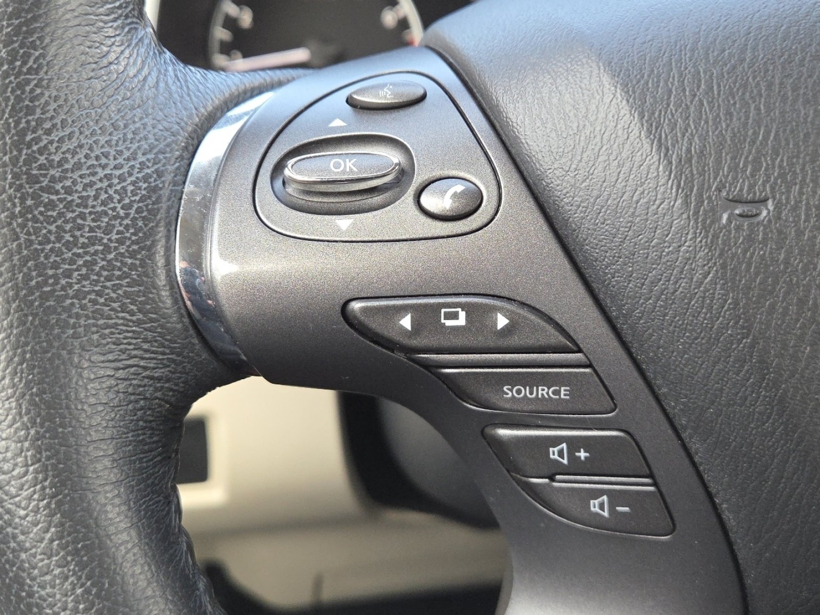 2022 Nissan Murano SL