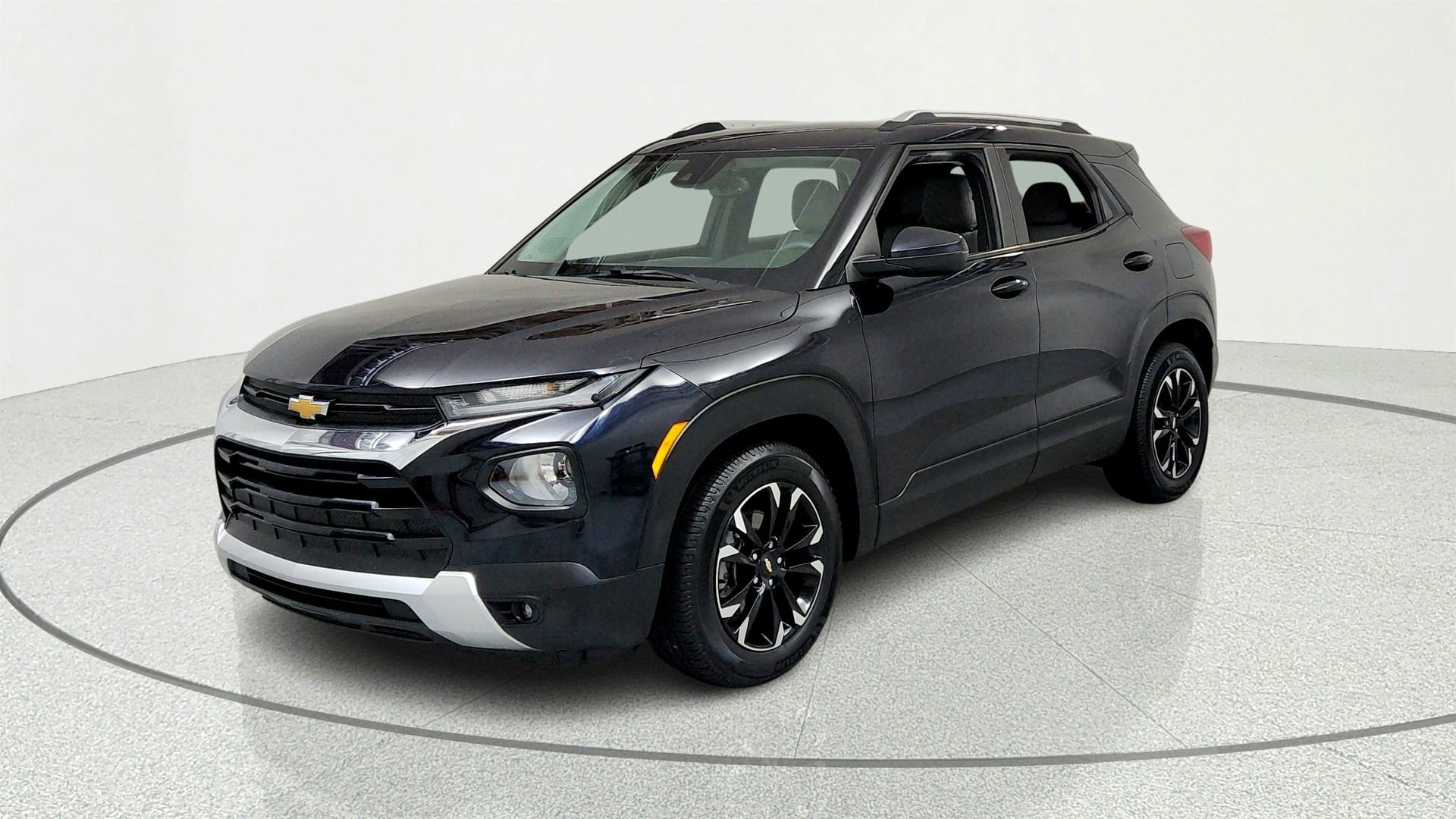 Used 2021 Chevrolet TrailBlazer LT w/ Convenience Package