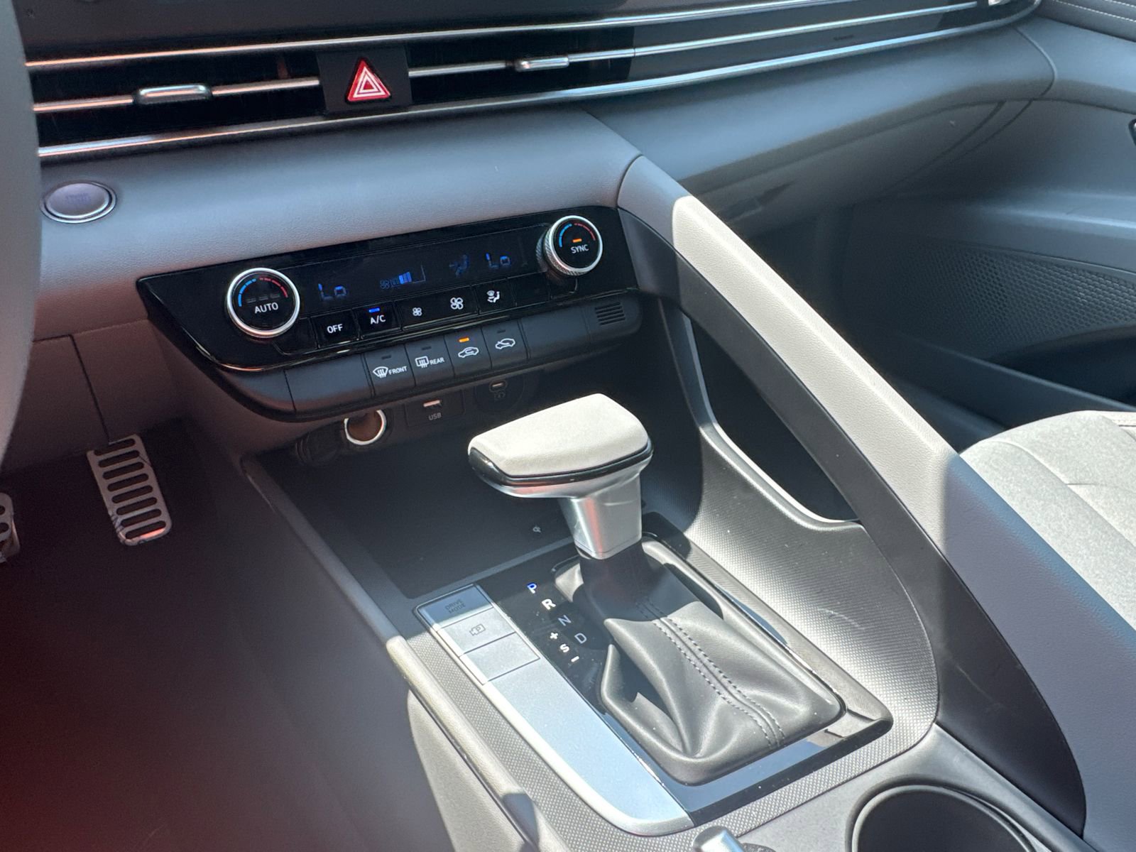 2025 Hyundai Elantra Sport