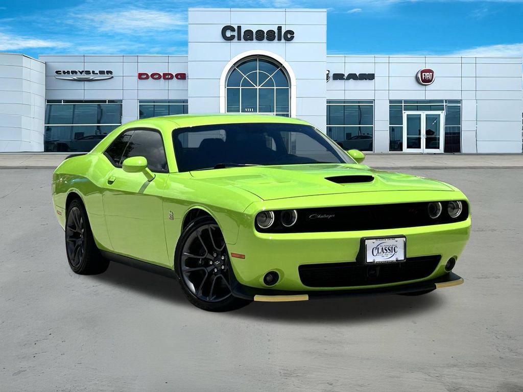Used Dodge Challenger R/T Scat Pack for Sale in Mckinney, TX