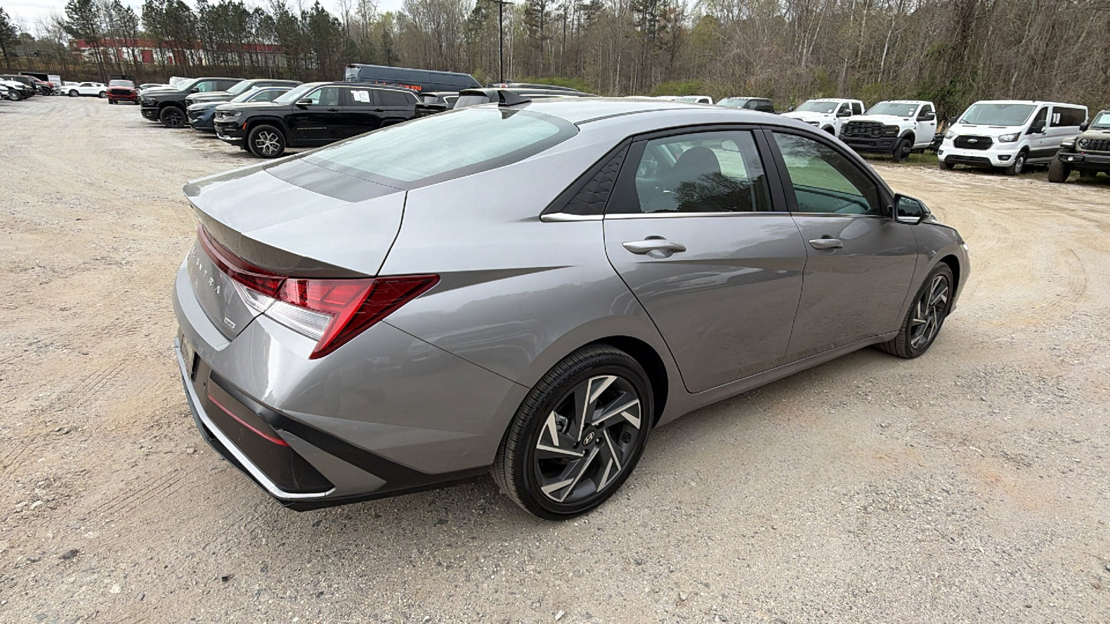 2024 Hyundai Elantra Limited