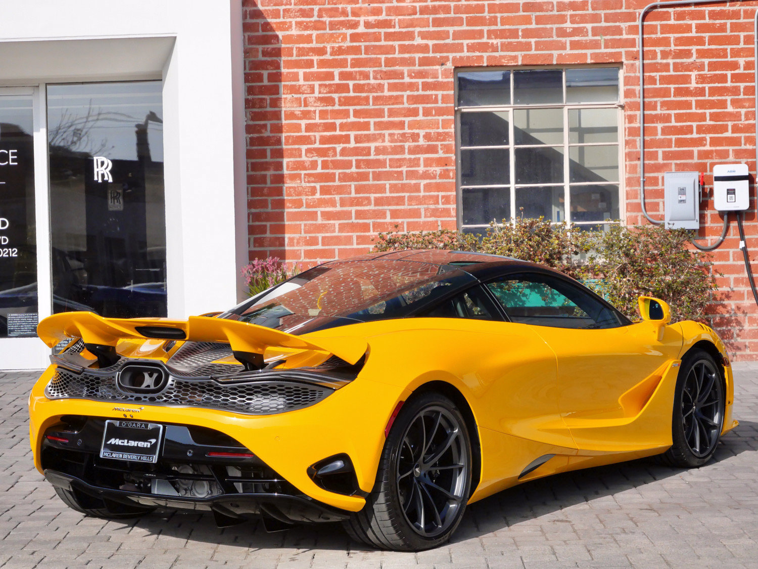 New 2027 McLaren 750S 4