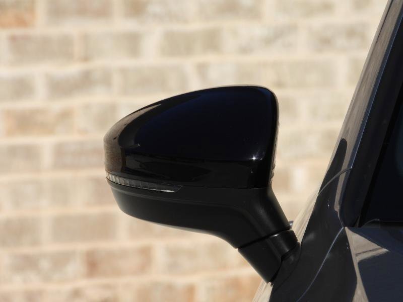 2022 Volkswagen Tiguan SE R-Line