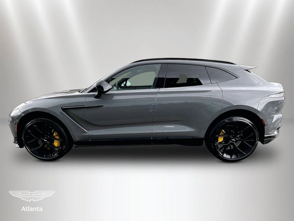 2026 Aston Martin DBX 707