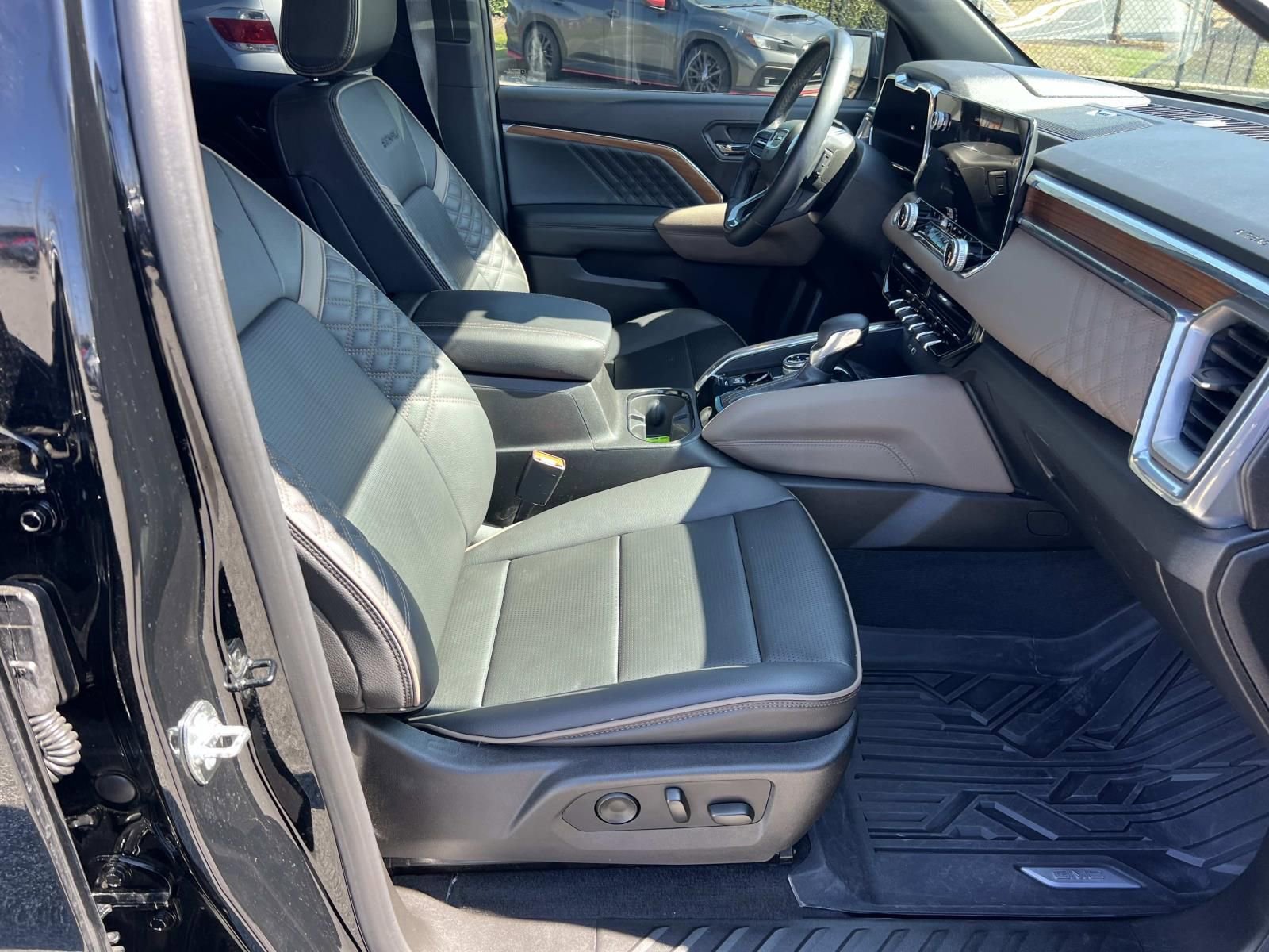 2024 GMC Canyon Denali