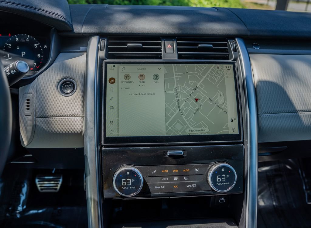 2023 Land Rover Discovery Metropolitan Edition