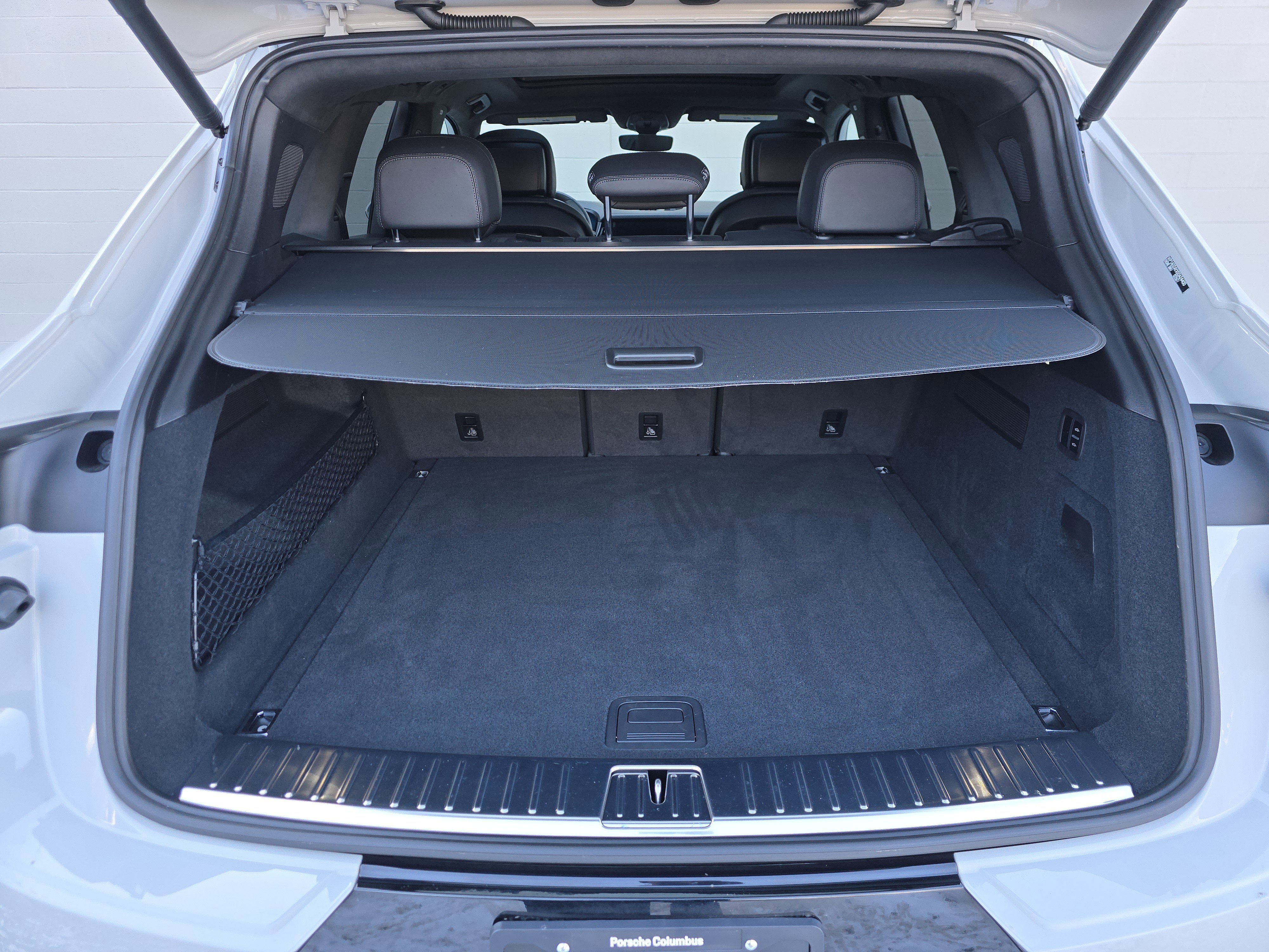 2025 Porsche Cayenne GTS