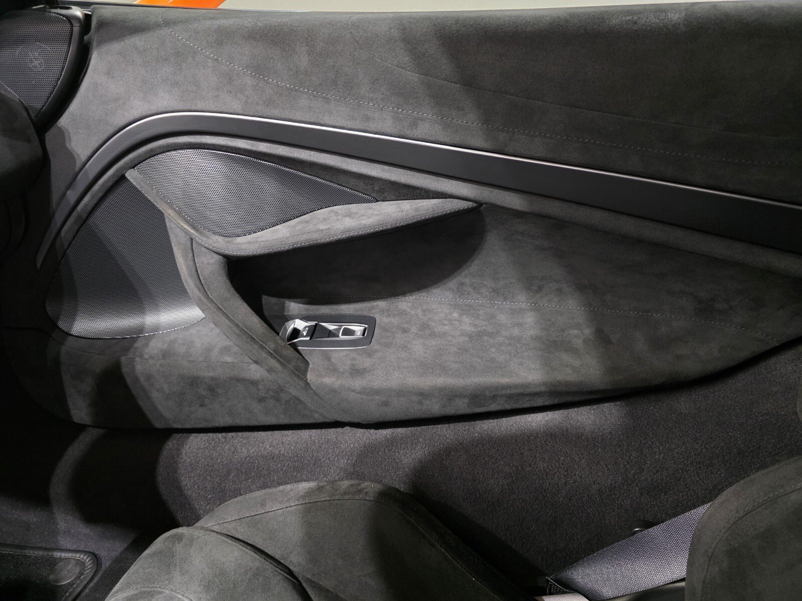 Used 2024 McLaren 750S photo 14