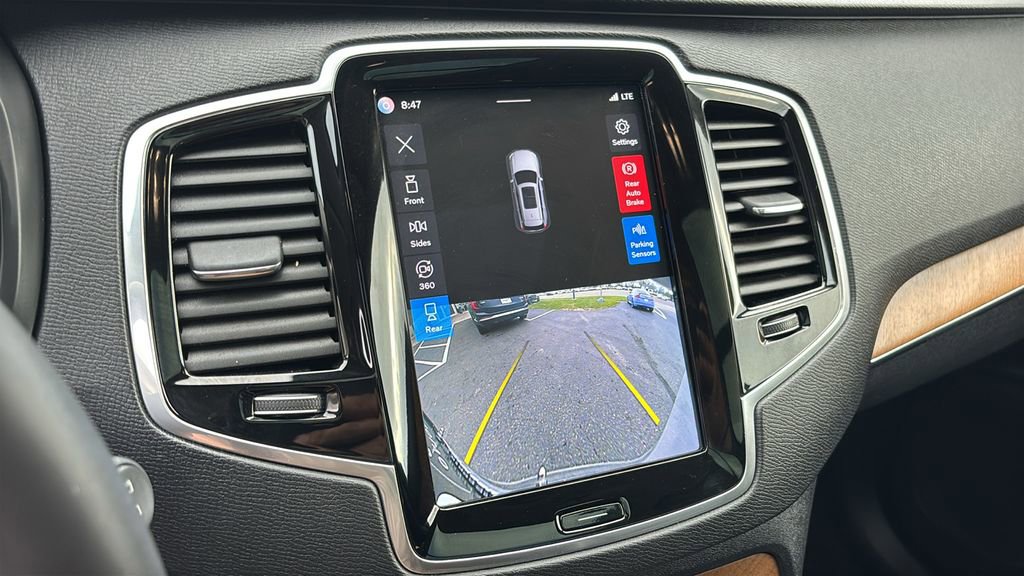 2023 Volvo Xc90 B6 Plus