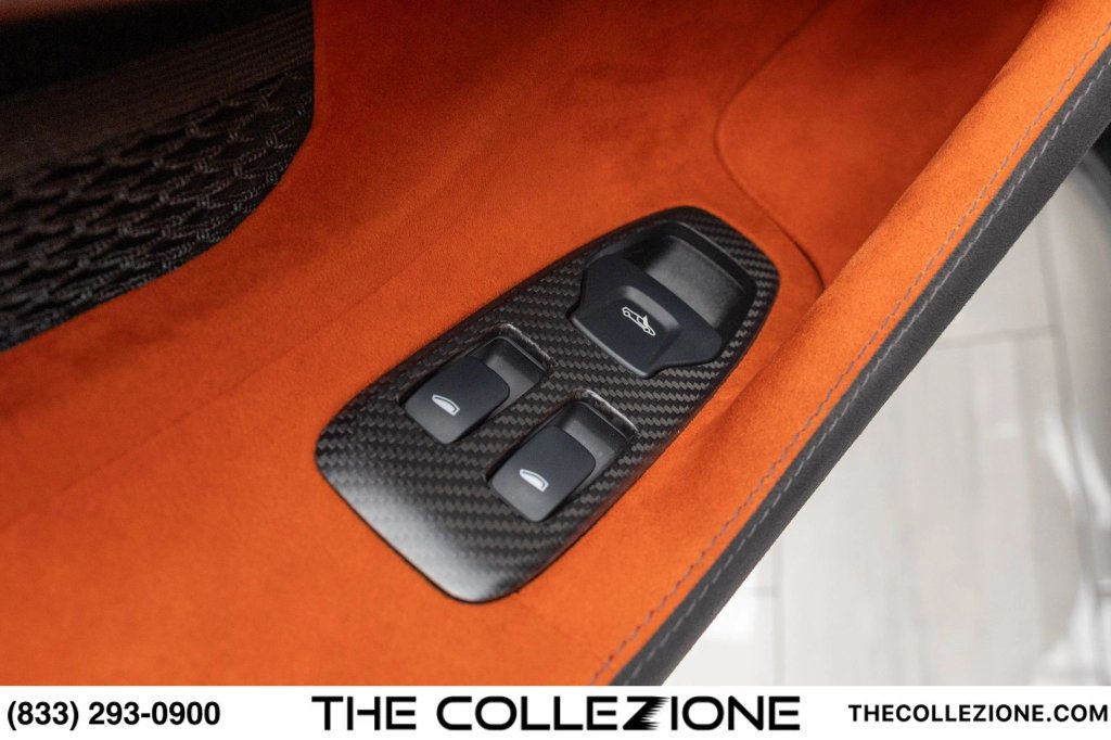 Used 2020 McLaren 600LT Spider photo 40