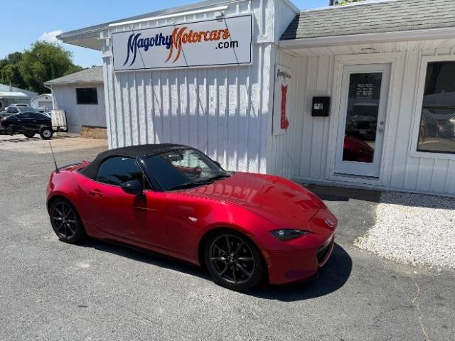 Used 2016 MAZDA MX-5 Miata Club