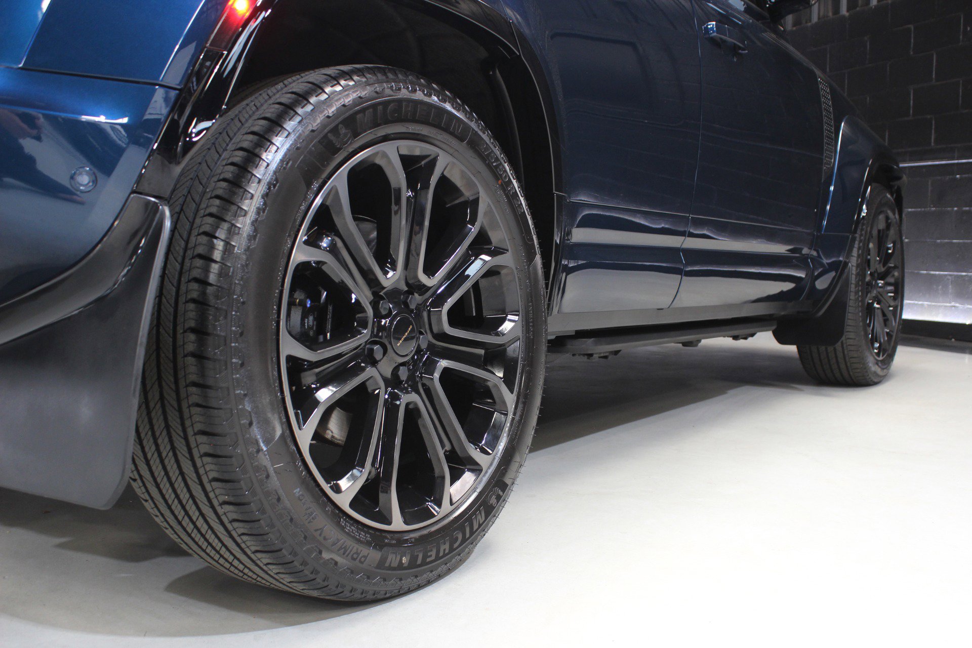 2026 Land Rover Defender 110