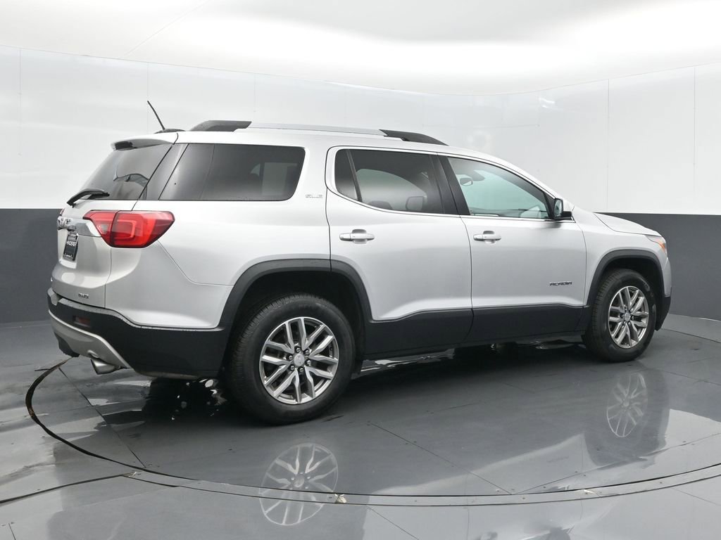 2017 GMC Acadia SLE