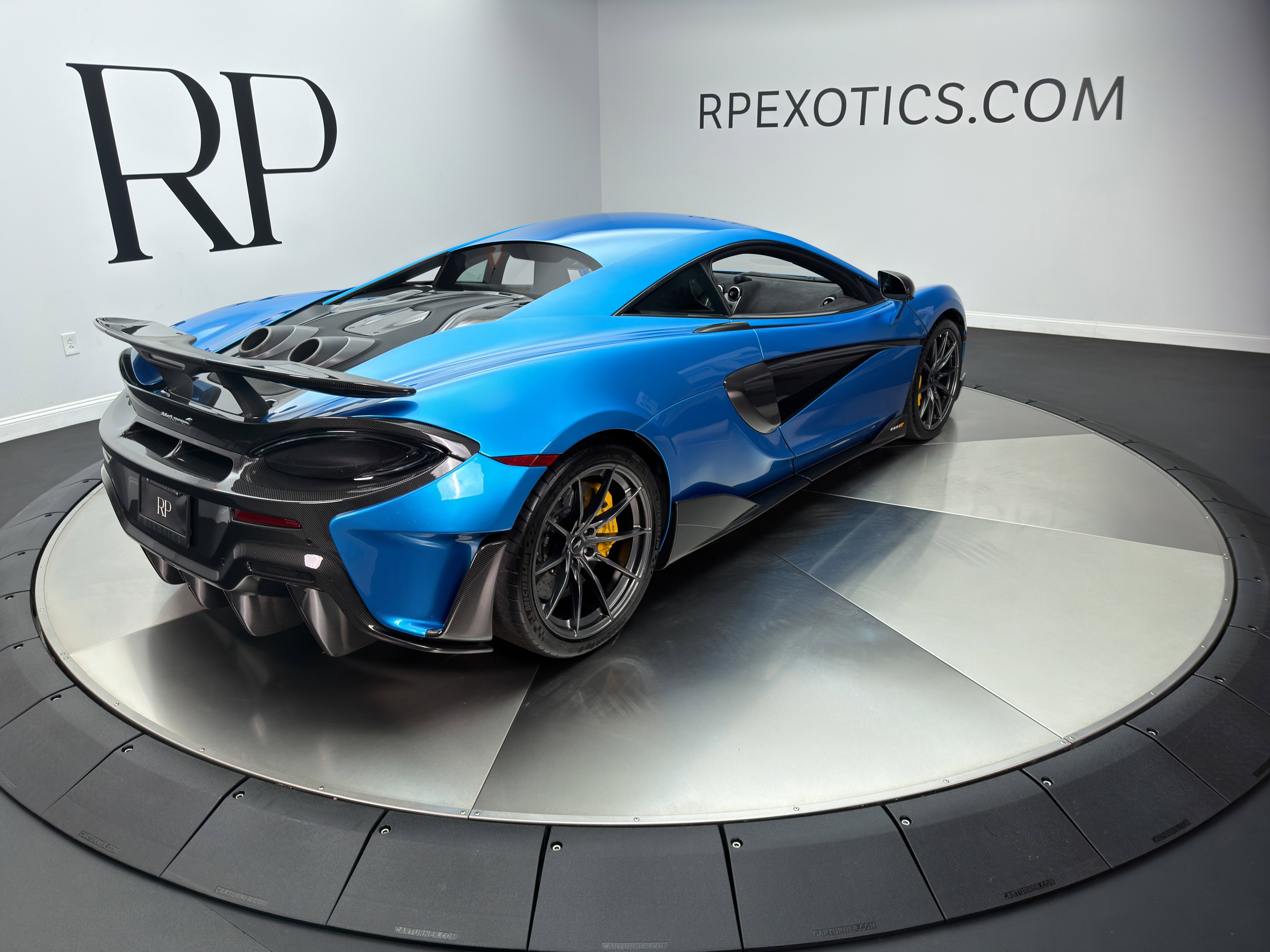 Used 2019 McLaren 600LT photo 8