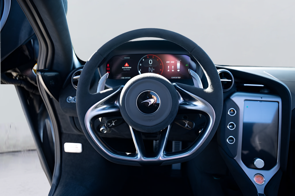 New 2026 McLaren 750S Spider photo 57