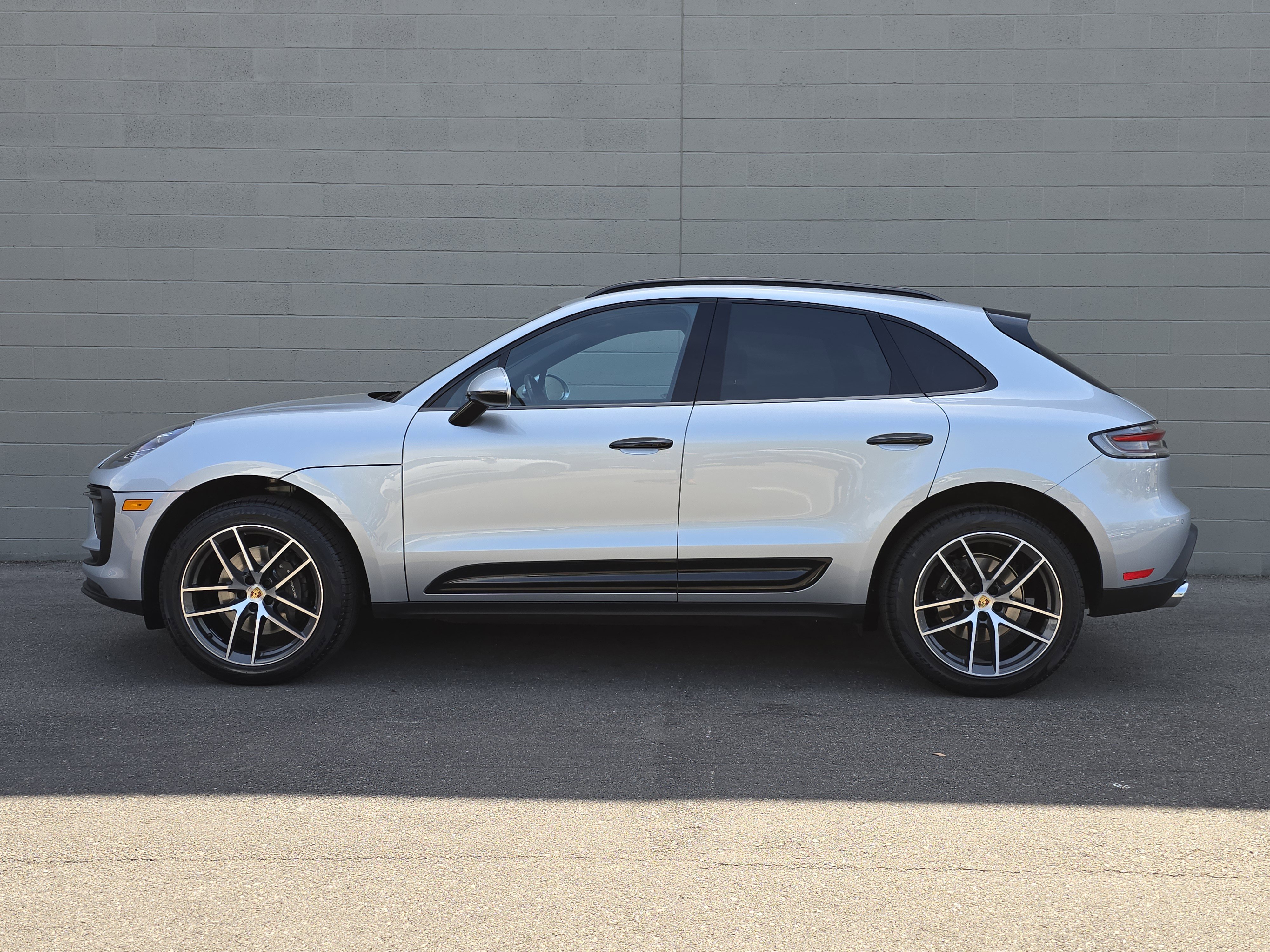 2023 Porsche Macan