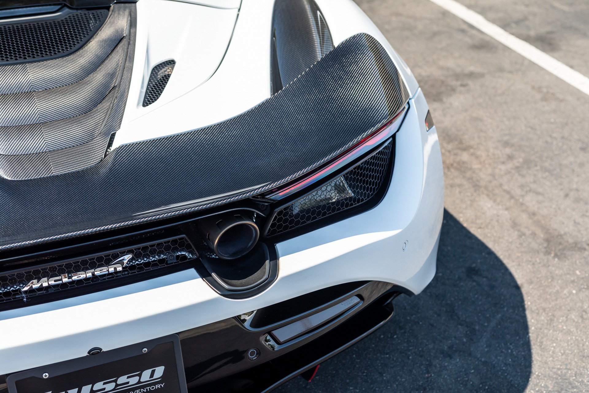 Used 2020 McLaren 720S Performance photo 43