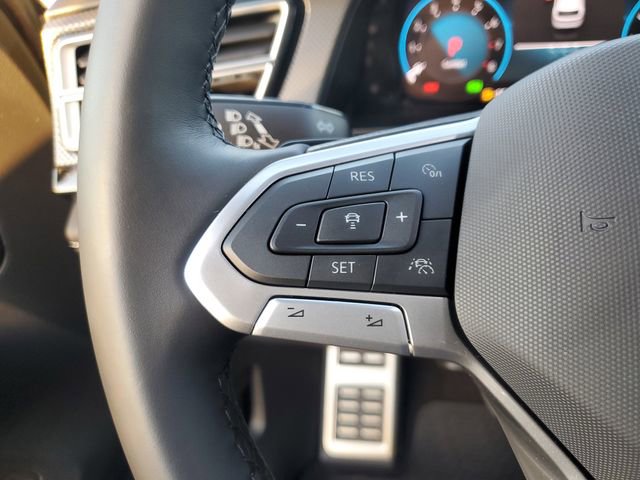 2026 Volkswagen Atlas Cross Sport SEL R-Line