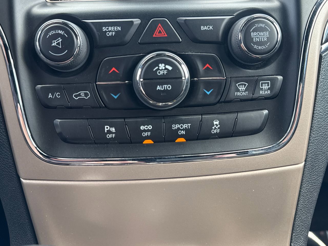 2016 Jeep Grand Cherokee Overland