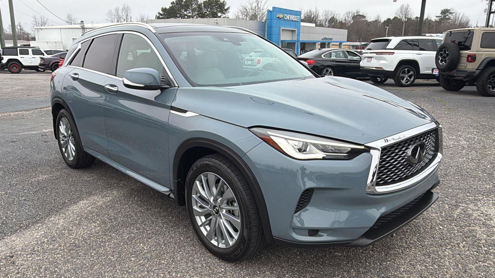 2023 INFINITI Qx50 Luxe