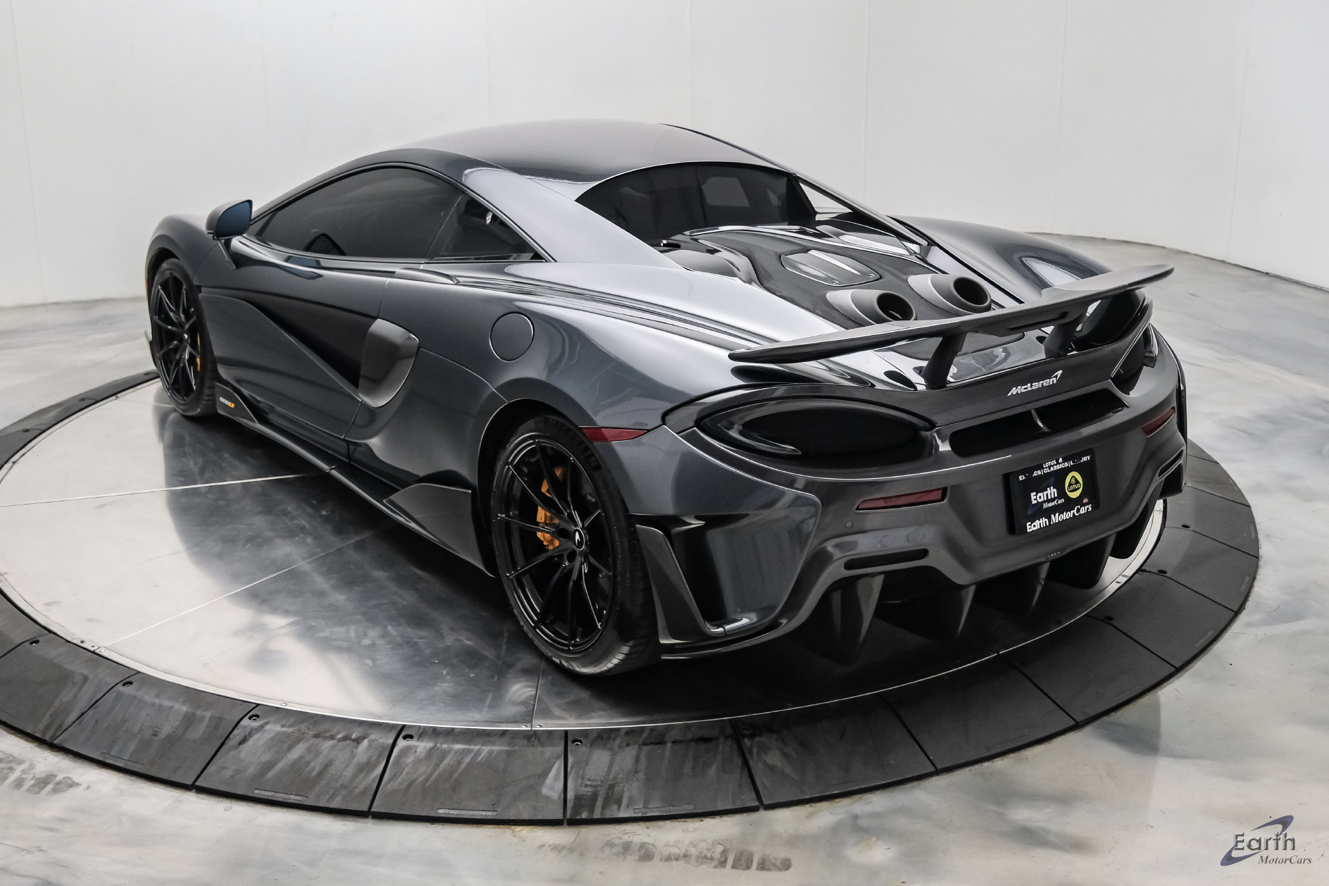 Used 2019 McLaren 600LT photo 14
