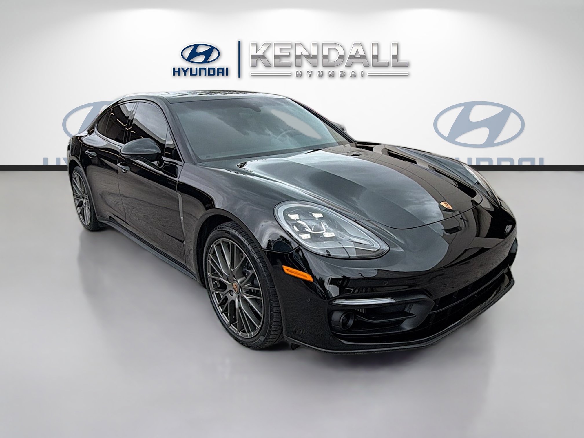 Used 2023 Porsche Panamera Platinum Edition