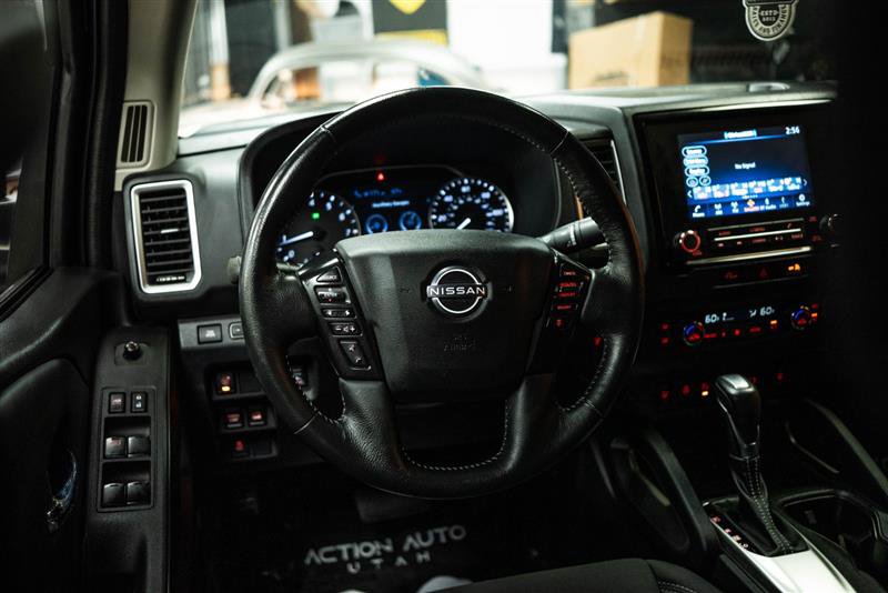 2023 Nissan Frontier SV