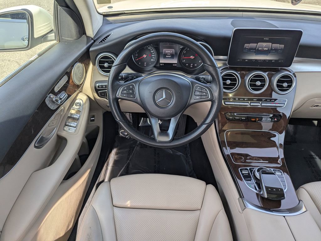 2017 Mercedes-Benz GLC 300