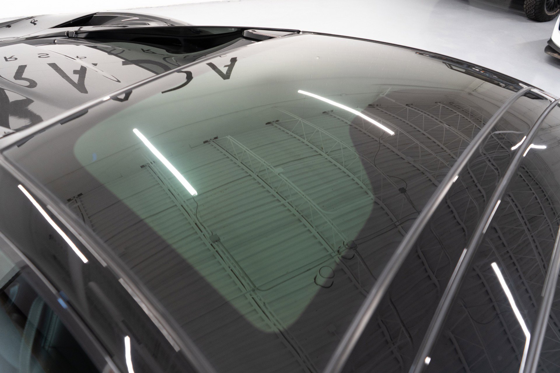 Used 2020 McLaren 720S Luxury photo 33