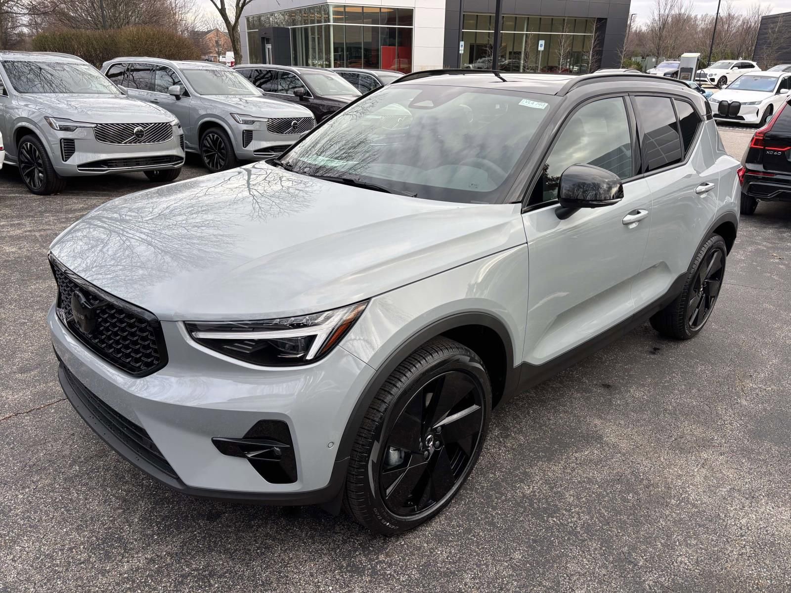 2026 Volvo Xc40 B5 Ultra