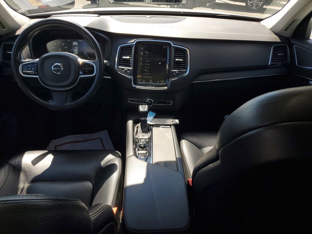 2020 Volvo Xc90 T6 Momentum