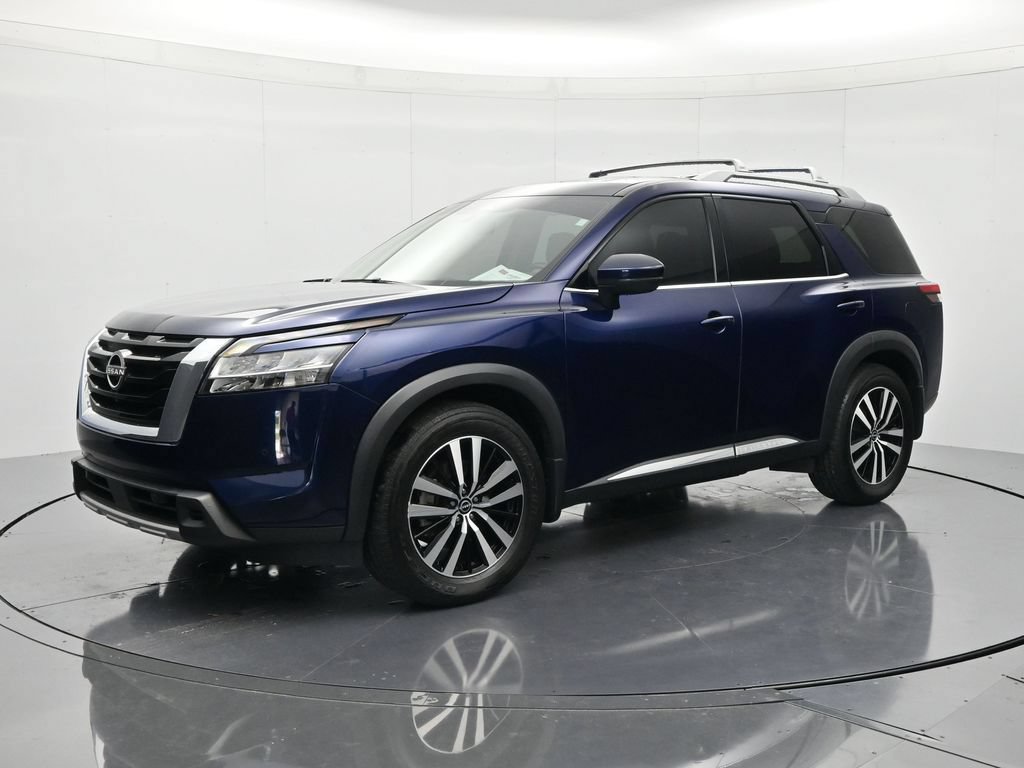 Certified 2024 Nissan Pathfinder Platinum