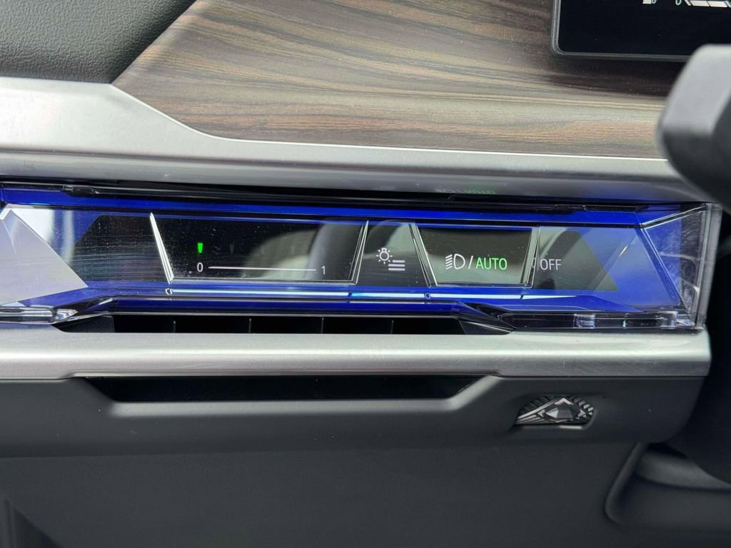 2023 BMW 760i xDrive